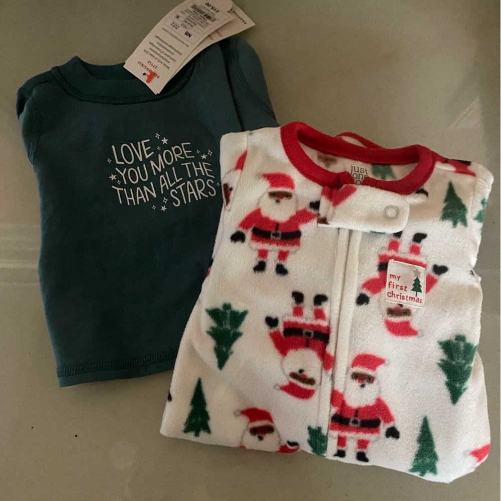 NWT Newborn Snap Full PJ Onesie with Santa & Snap Shirt in Green. Unisex